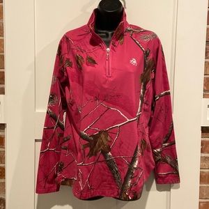 Women’s Size L Legendary Whitetails pullover 1/4 zip long sleeve top